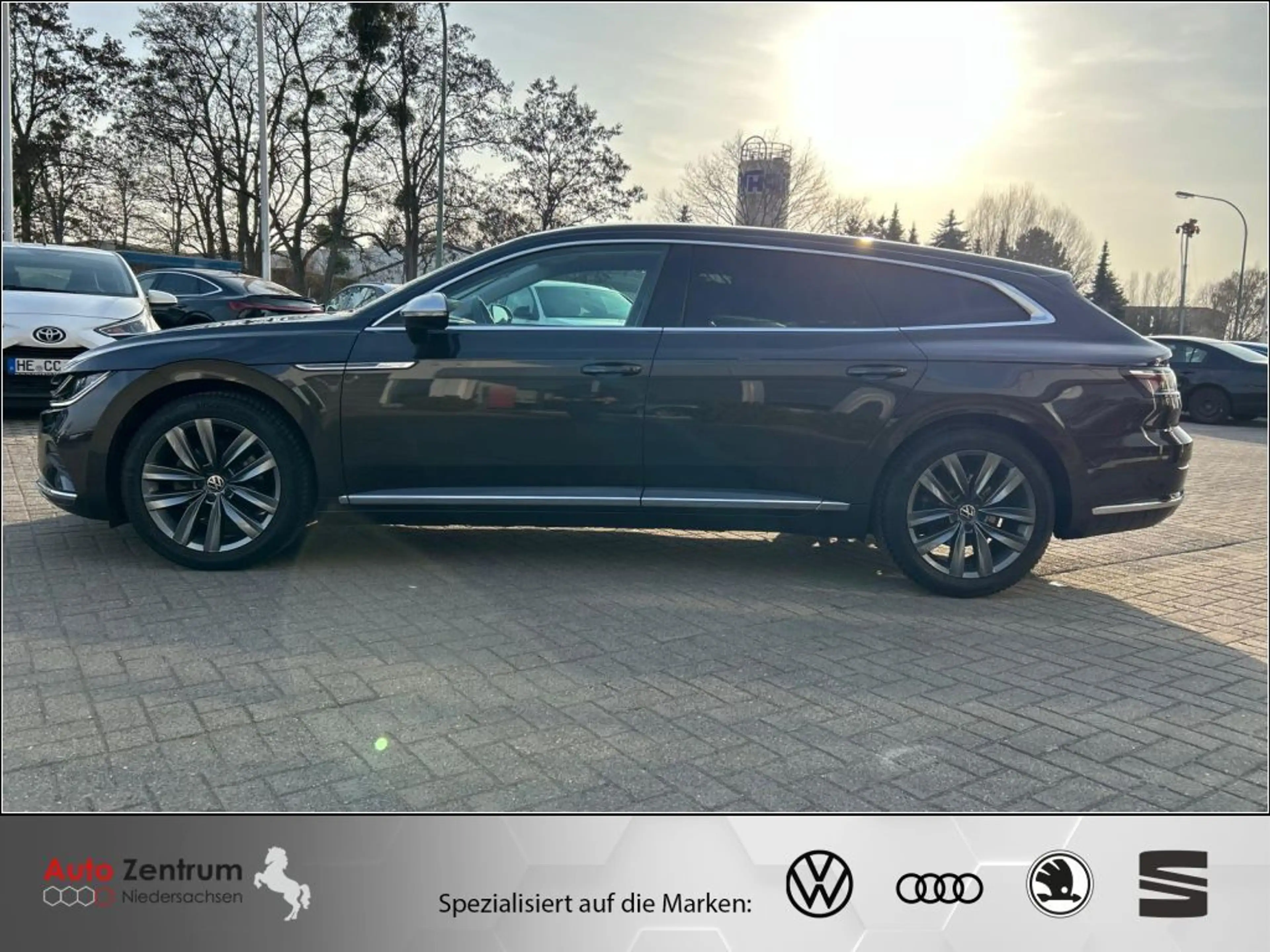Volkswagen Arteon Shoot Brake 2.0 TSI Elegance CarPlay AHK*Massage — photo 13