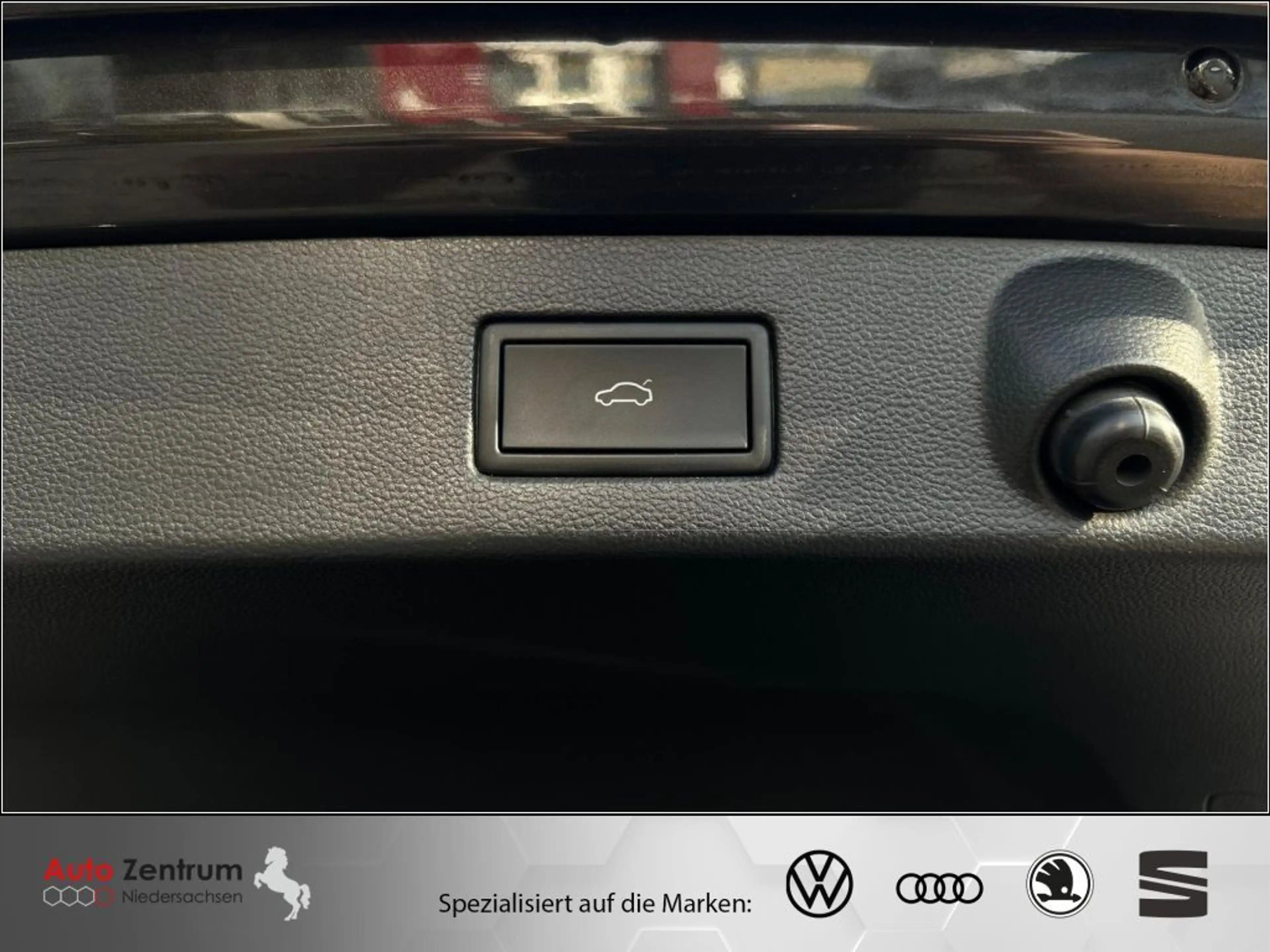 Volkswagen Arteon Shoot Brake 2.0 TSI Elegance CarPlay AHK*Massage — photo 11