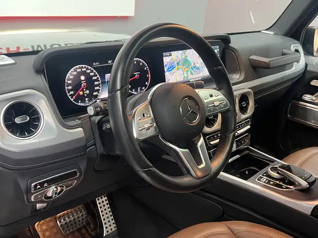 Mercedes-Benz G 500 view 8