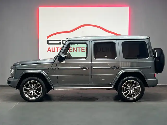 Mercedes-Benz G 500 view 7