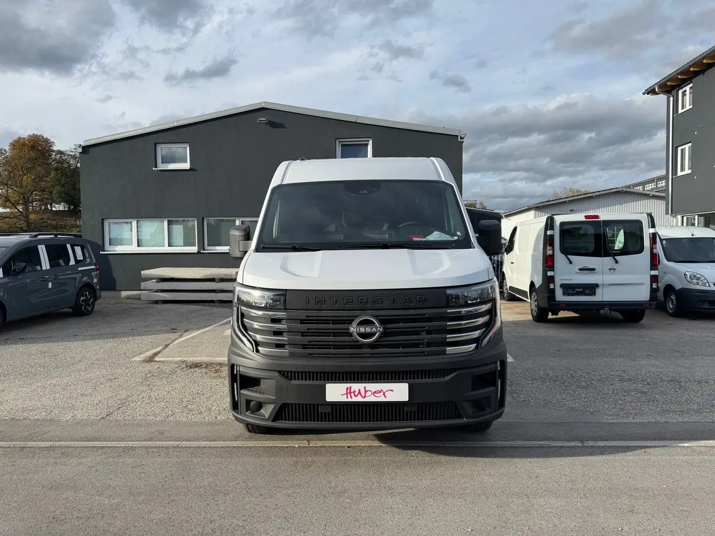 Nissan Interstar L2H2 3,5 dCi 105 FWD MT - Acenta Weiß - 2