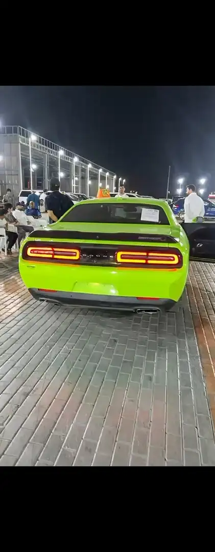 Dodge Challenger SRT Hellcat Widebody 6.2 Supercharged HEMI V8 - 2