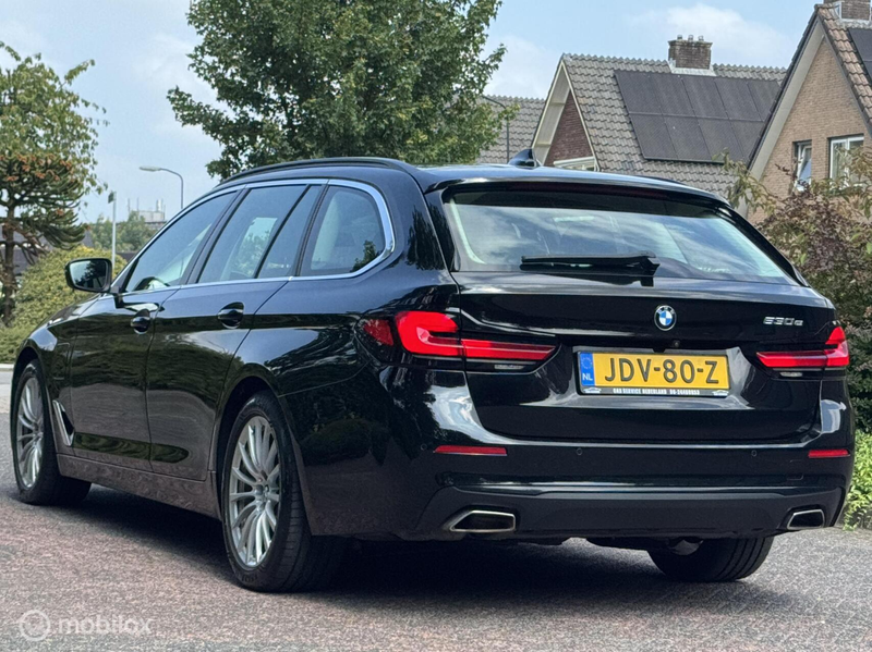 BMW 530 5-serie Touring 530e Business Edition Plus/DO OH/C — photo 17