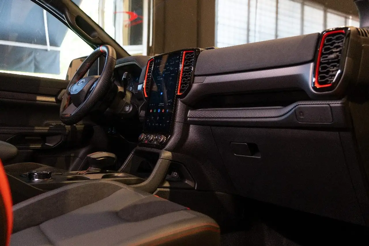 Ford Ranger Raptor 2026 — фото 15