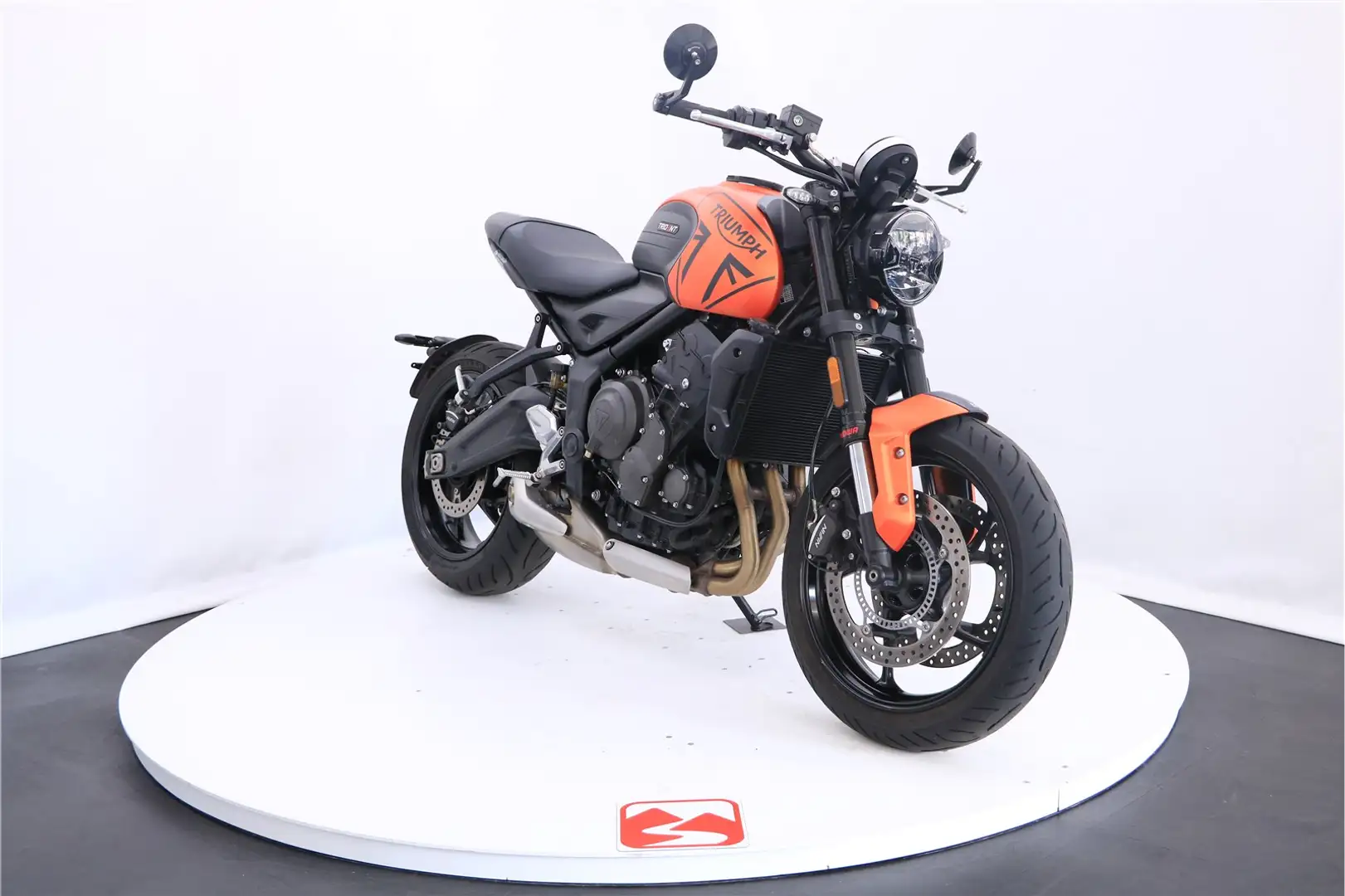 Triumph Trident 660 - 1