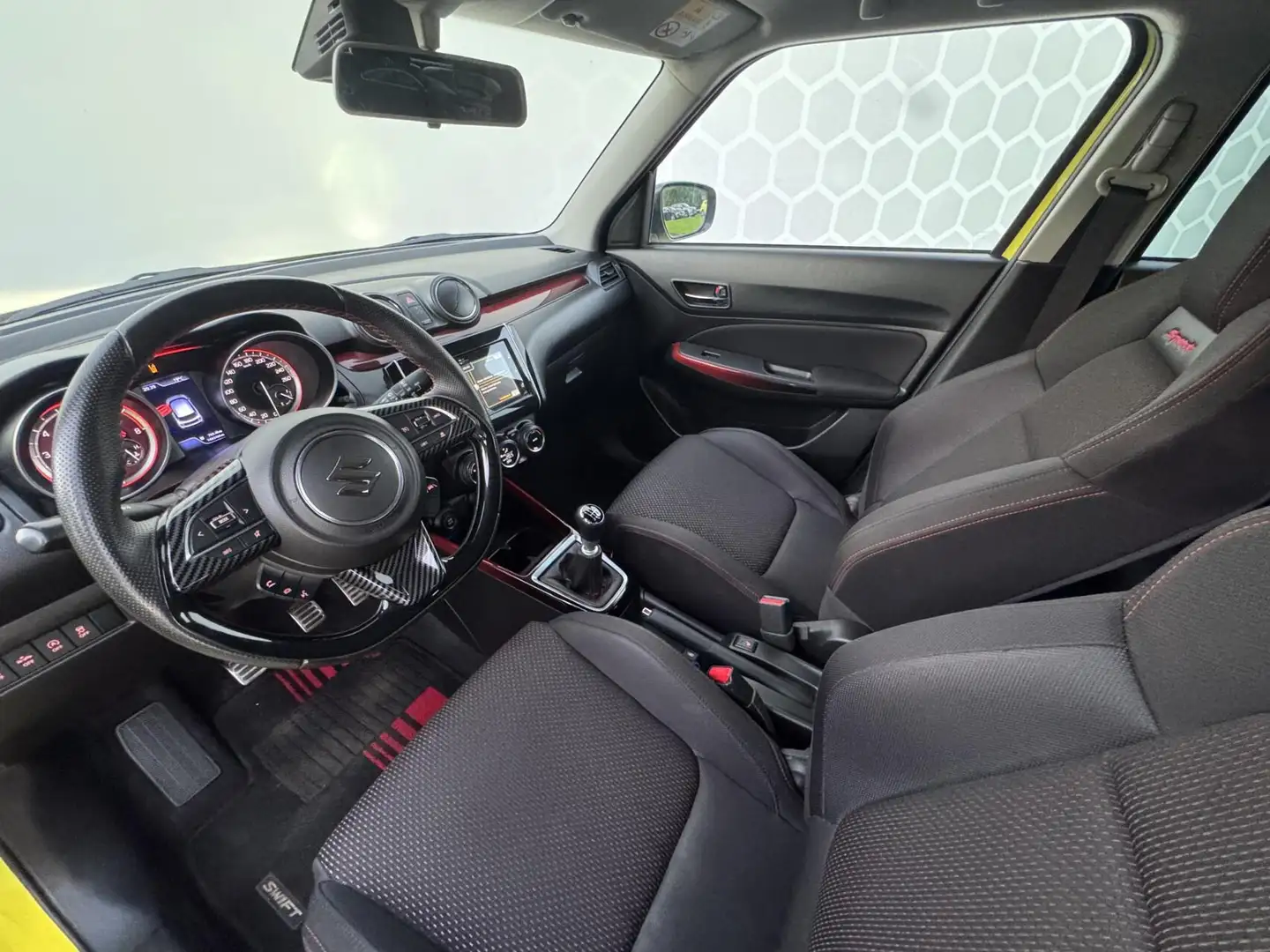 Suzuki Swift 1.4 Sport JR Velgen H&R verlaagd Airco Stoelen Geel - 2