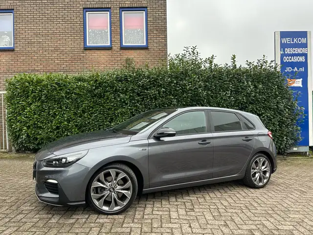 Hyundai i30 1.4 T-GDI N-Line Climate C, Cruise C, Navigatie, C