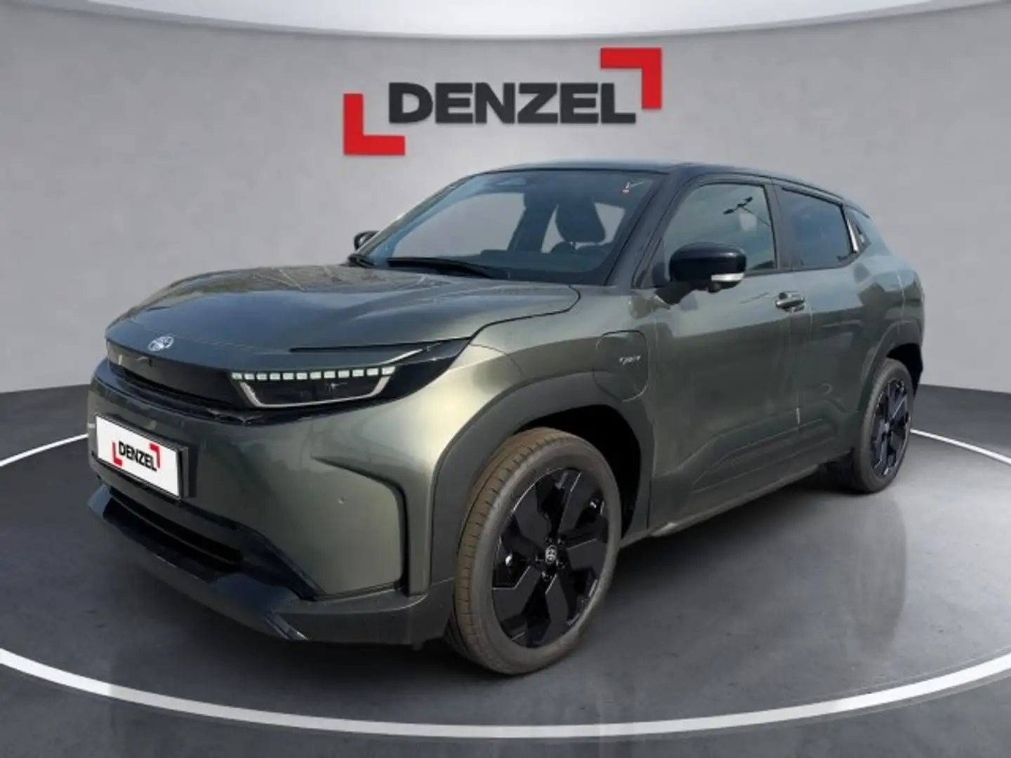 Toyota Urban Cruiser BEV 4x2 Lounge 128 kW Grün - 1