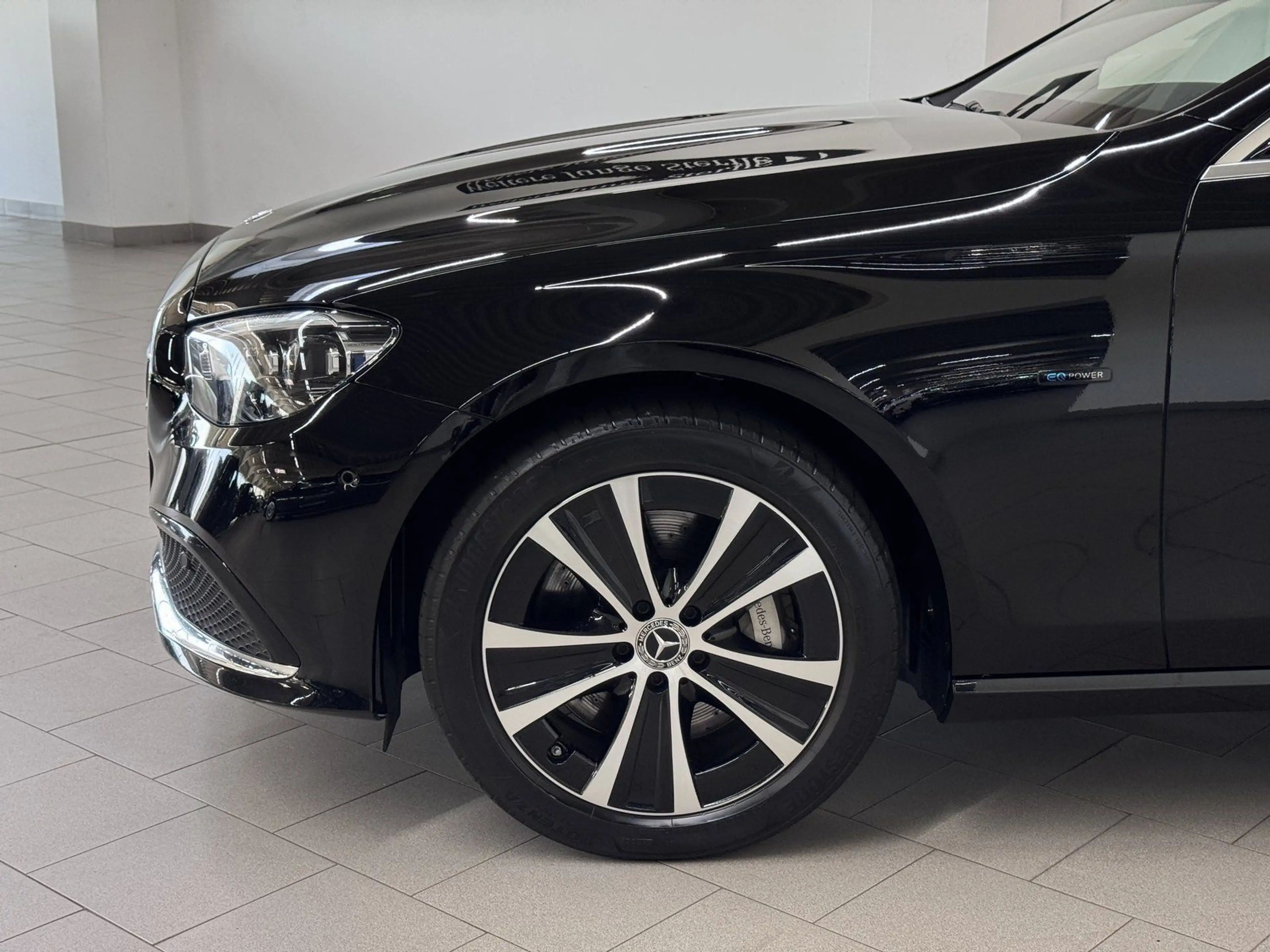 Mercedes-Benz E 300 T de AVANTGARDE+DIST+PANO+AHK+MULTIBEAM — photo 7