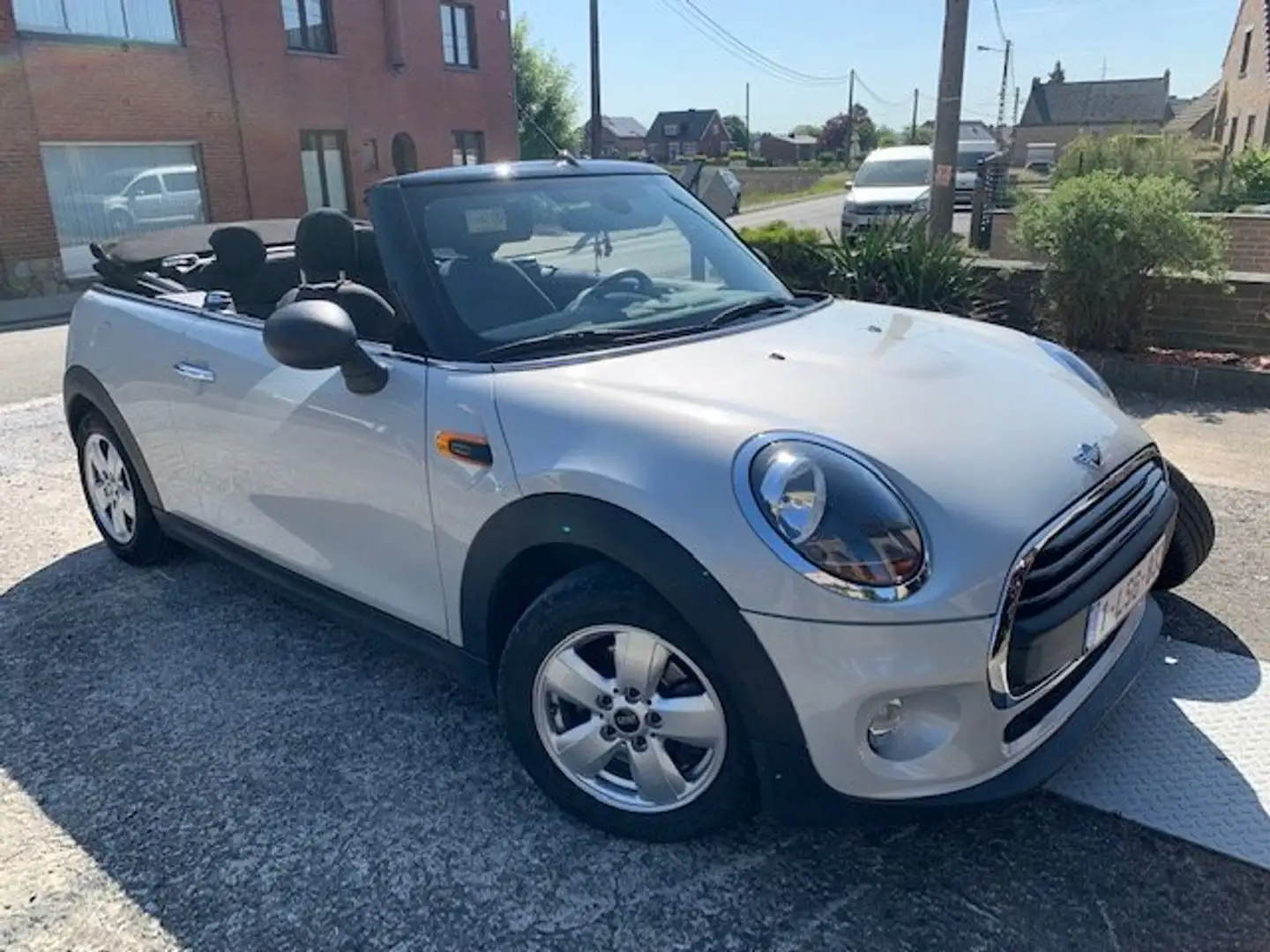 MINI One Cabrio 1.5 OPF (EU6d-TEMP) Ezüst - 1