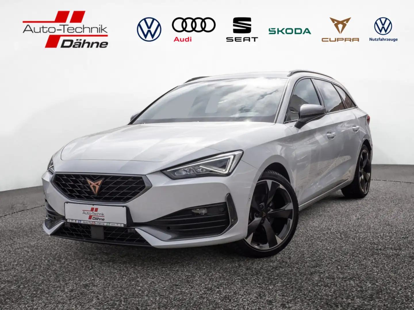 CUPRA Leon Sportstourer 1.5 TSI KAMERA NAVI ACC LED Weiß - 1