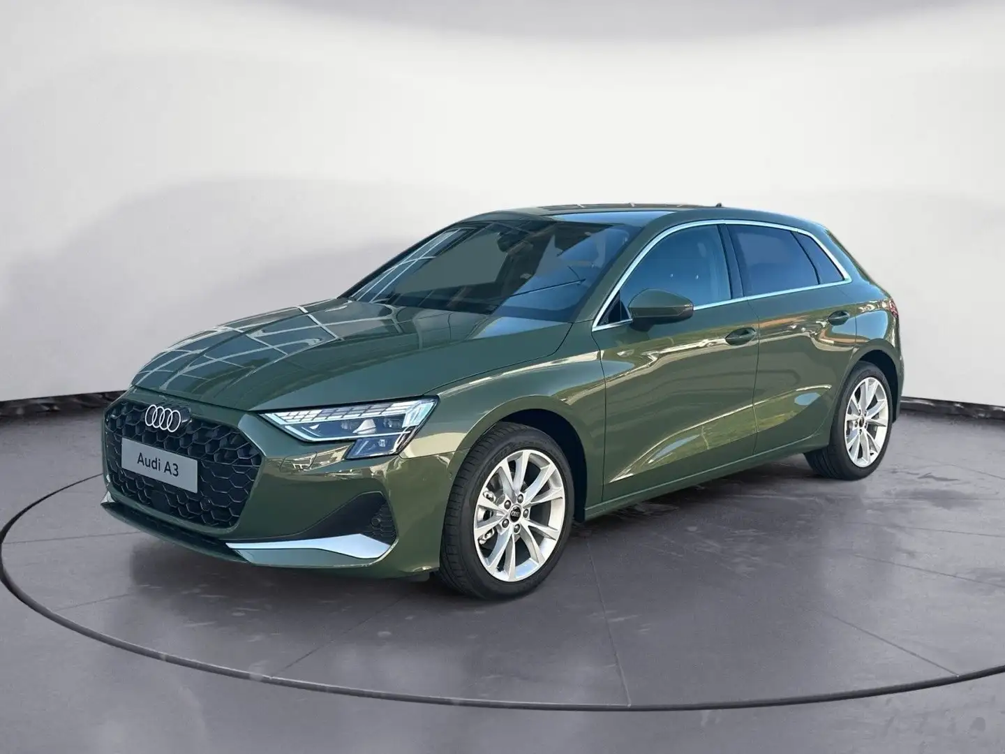 Audi A3 advanced 35 TFSI 110(1 50) kW(PS) S Grün - 2