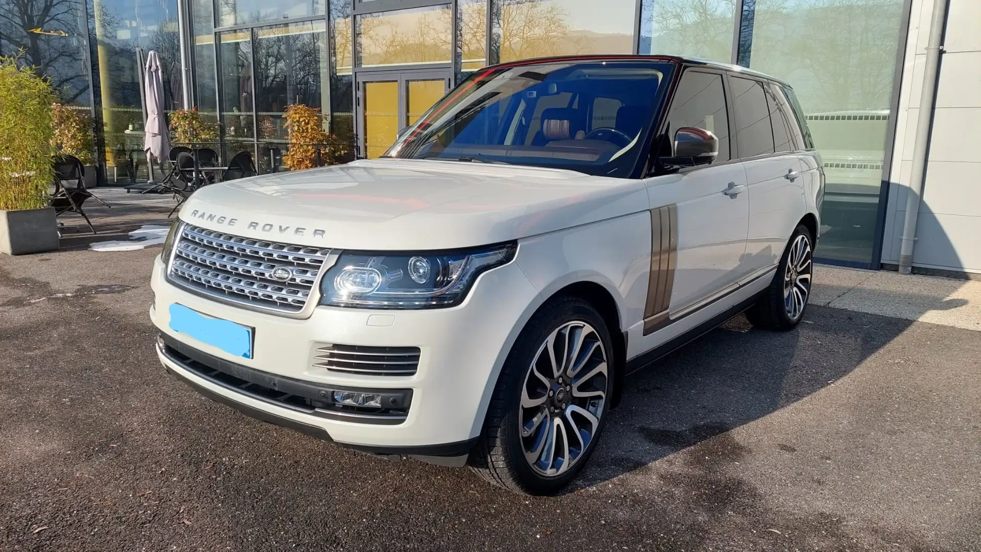 Land Rover Range Rover Mark II SWB V8 5.0L Supercharged Autobiography A White - 1
