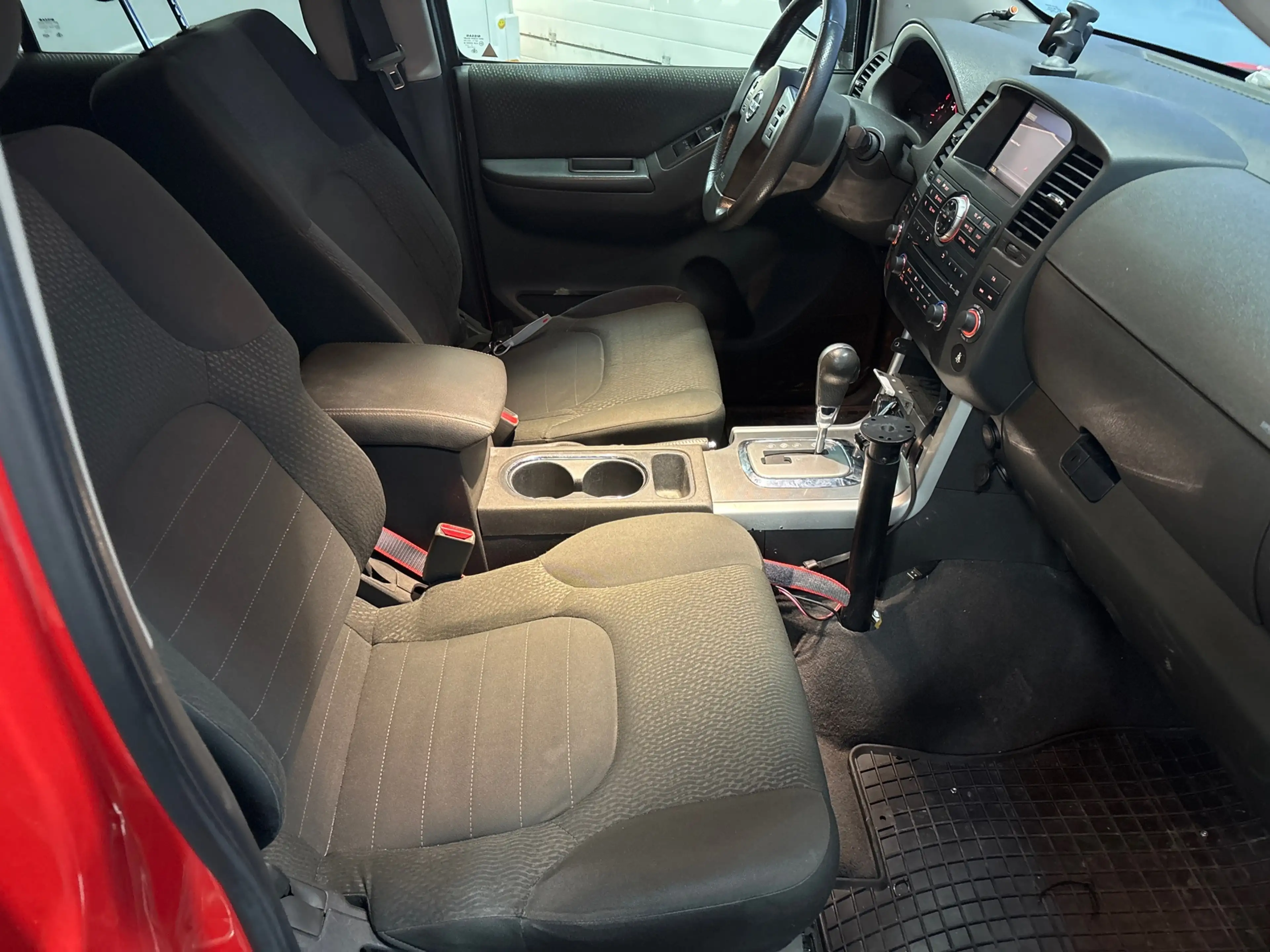 Nissan Pathfinder 2.5 dCi SE Automaat, Camera, Trekhaak, 7 persoons — photo 20