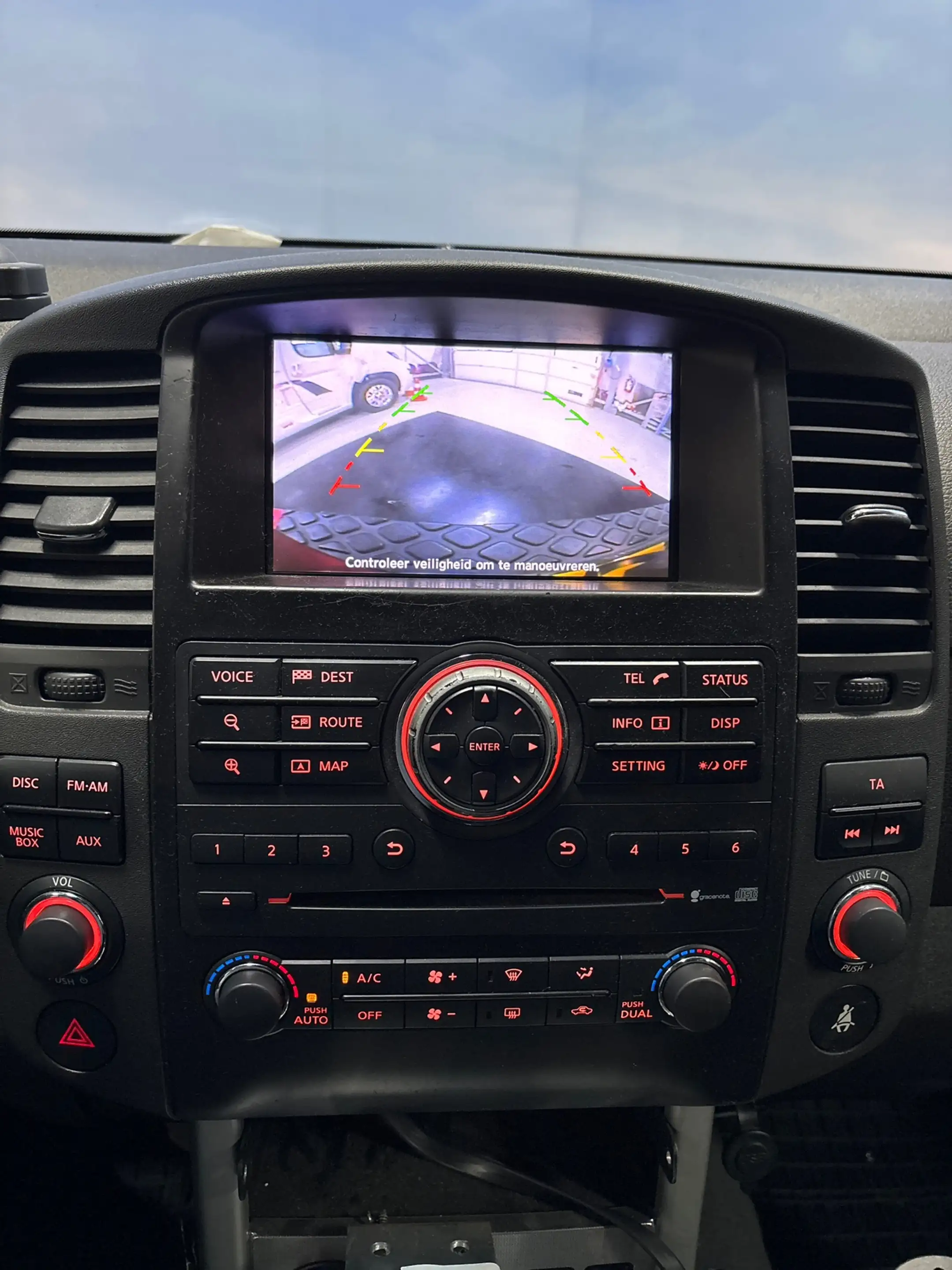 Nissan Pathfinder 2.5 dCi SE Automaat, Camera, Trekhaak, 7 persoons — photo 10