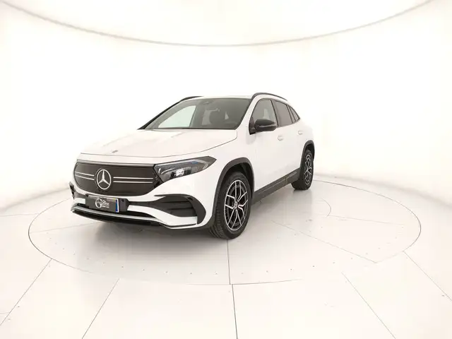 Mercedes-Benz EQA 250 + Premium