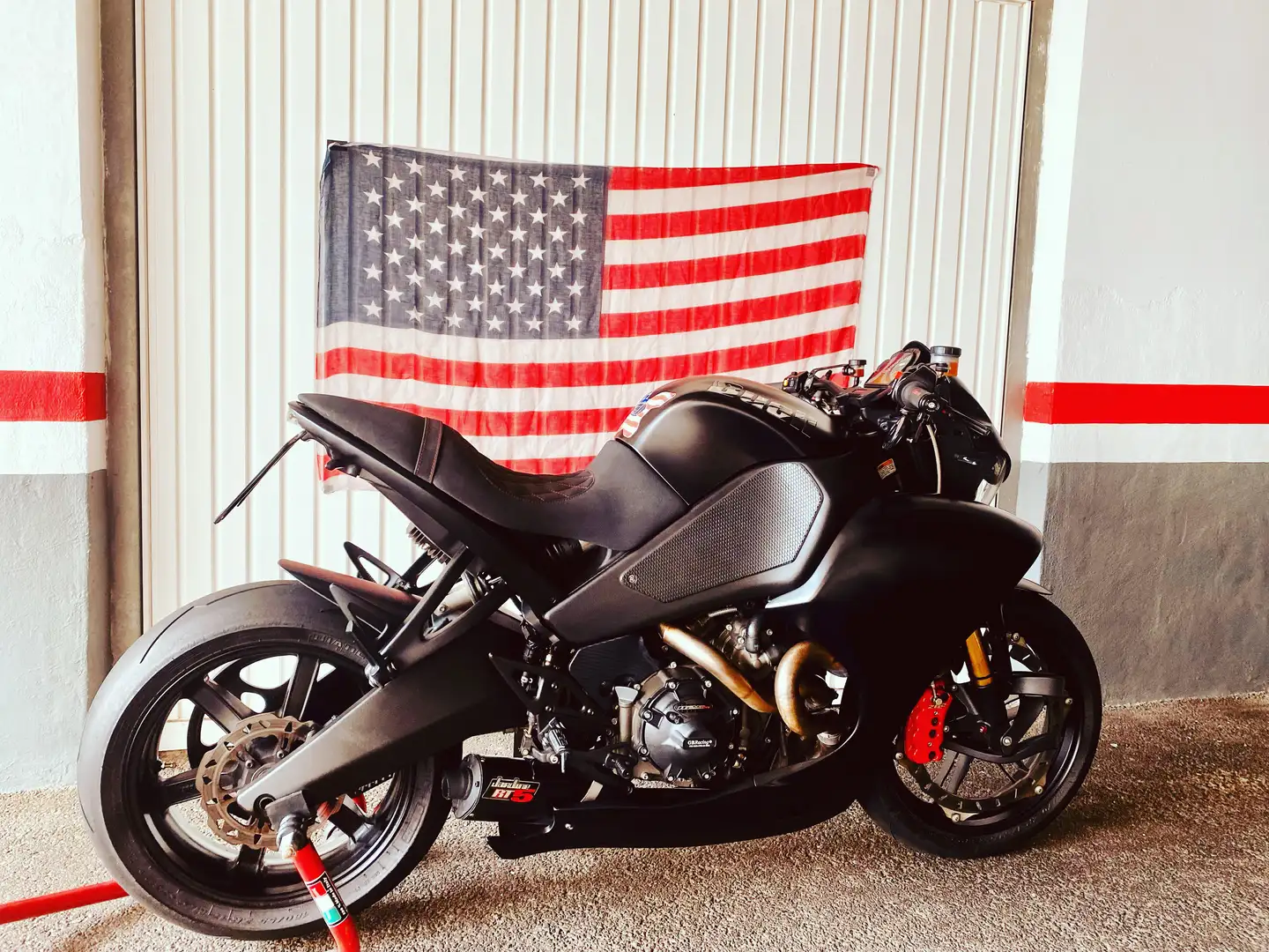 Buell 1125 CR Naked - 1