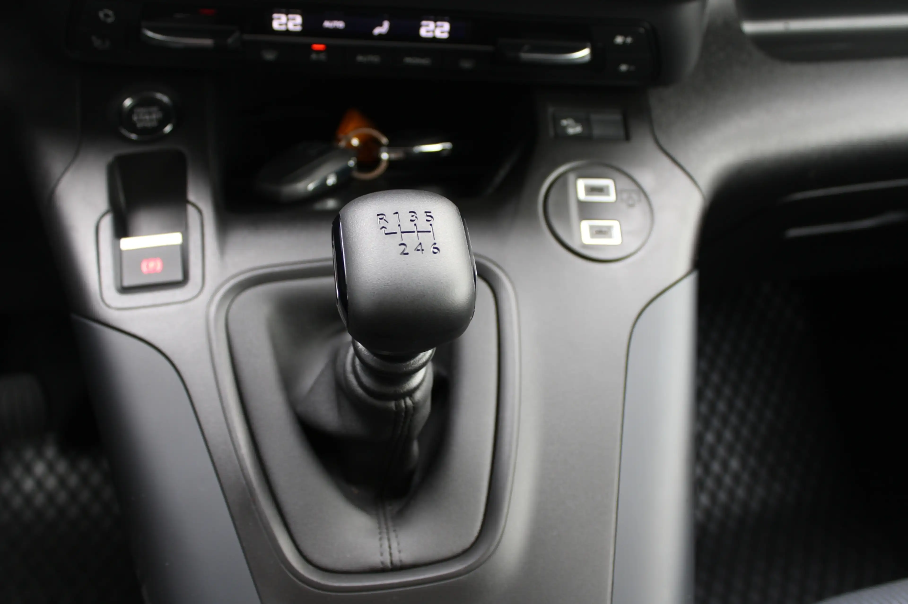 Fiat Qubo Qubo LaPrima 130PS — photo 8