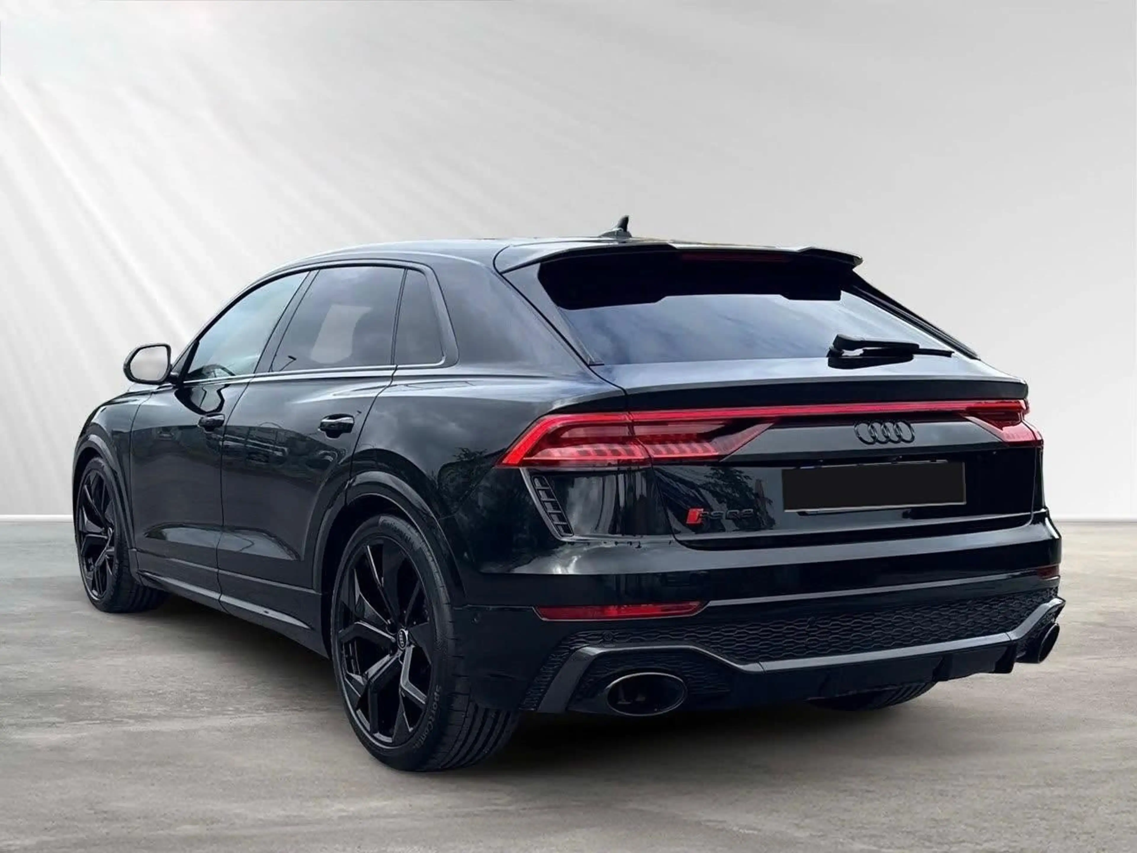 Audi RS Q8 4.0 TFSI quattro — photo 4