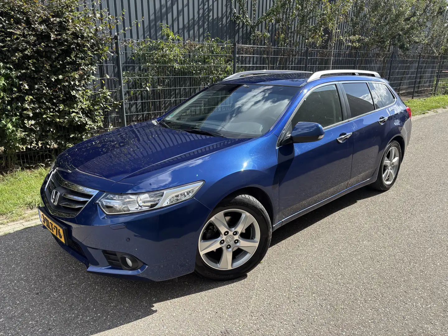 Honda Accord Tourer 2.0 Executive / AIRCO / NAVI / CRUISE Blauw - 2
