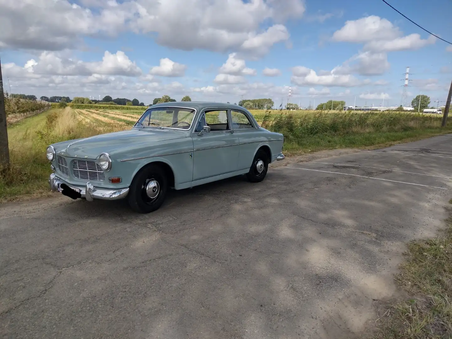 Volvo Amazon Mavi - 1