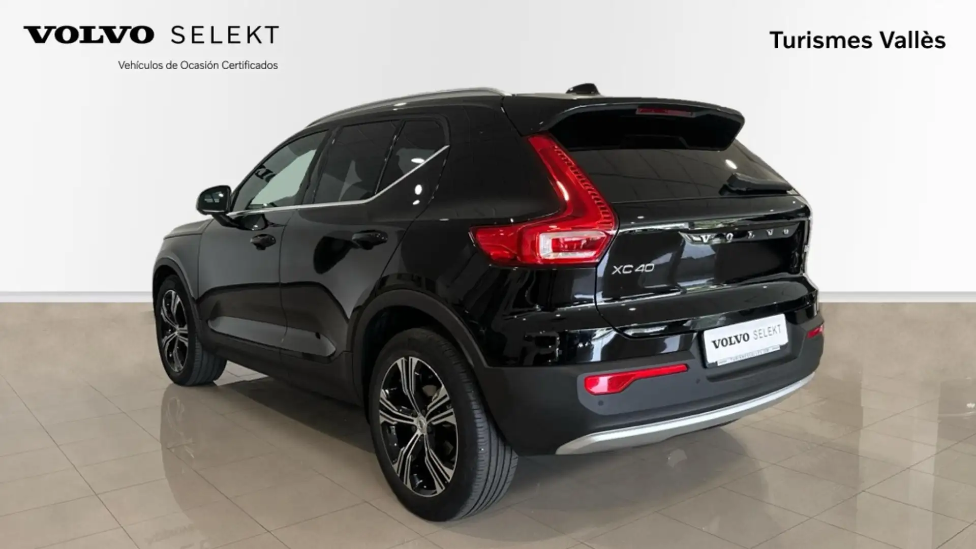 Volvo XC40 T3 Inscription Aut. Negro - 2