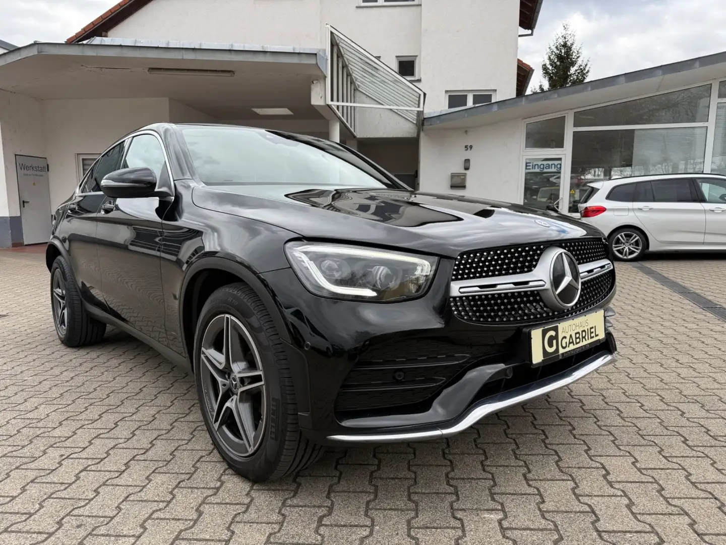 Mercedes-Benz GLC 220 d  Coupe 4Matic AMG Beam HeadUp Kamera crna - 1
