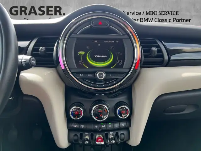 Mini Hatch view 11