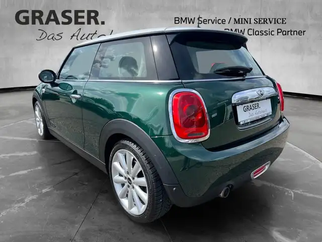 Mini Hatch view 3