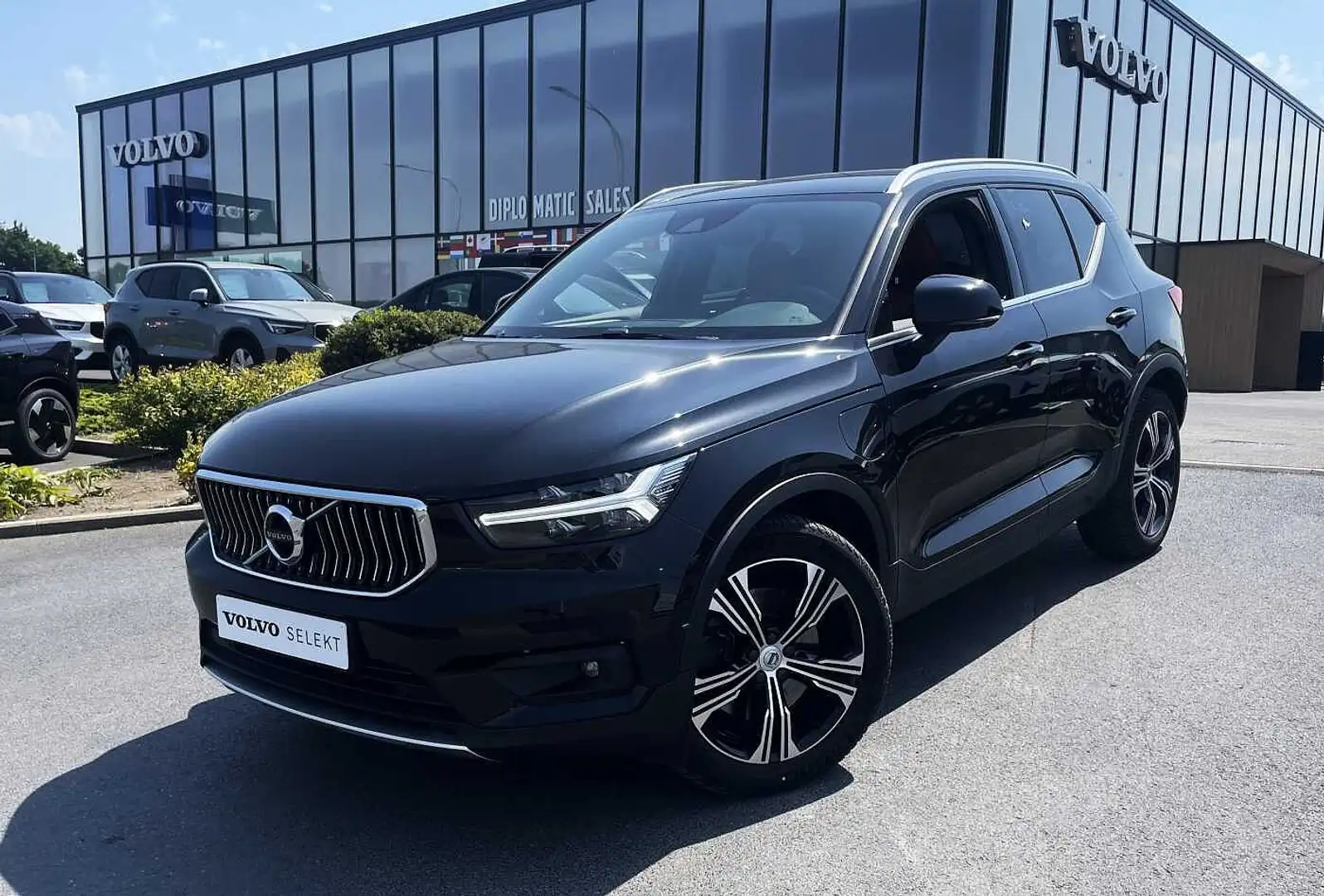 Volvo XC40 Inscription, T4 plug-in hybrid Negro - 1