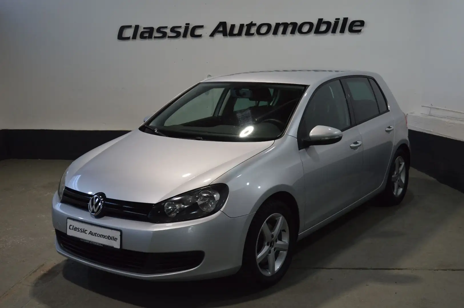 Volkswagen Golf VI Trendline 1.4 **Klimaautomatik** Argent - 1