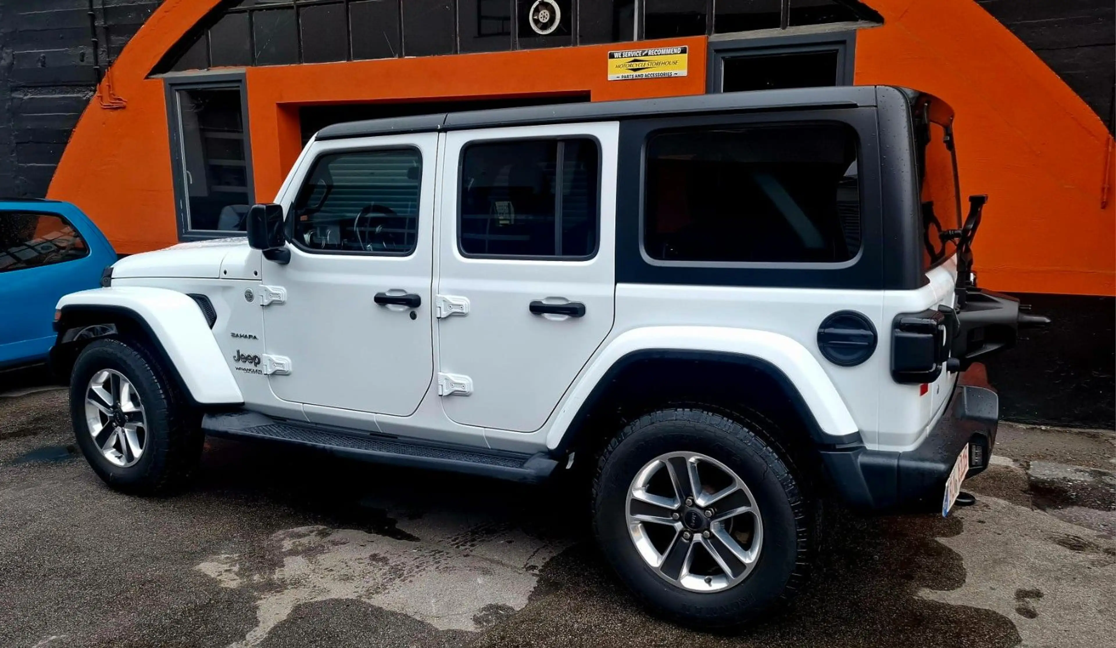 Jeep Wrangler 2.0 T-GDi Unlimited Sahara Automatik — photo 9