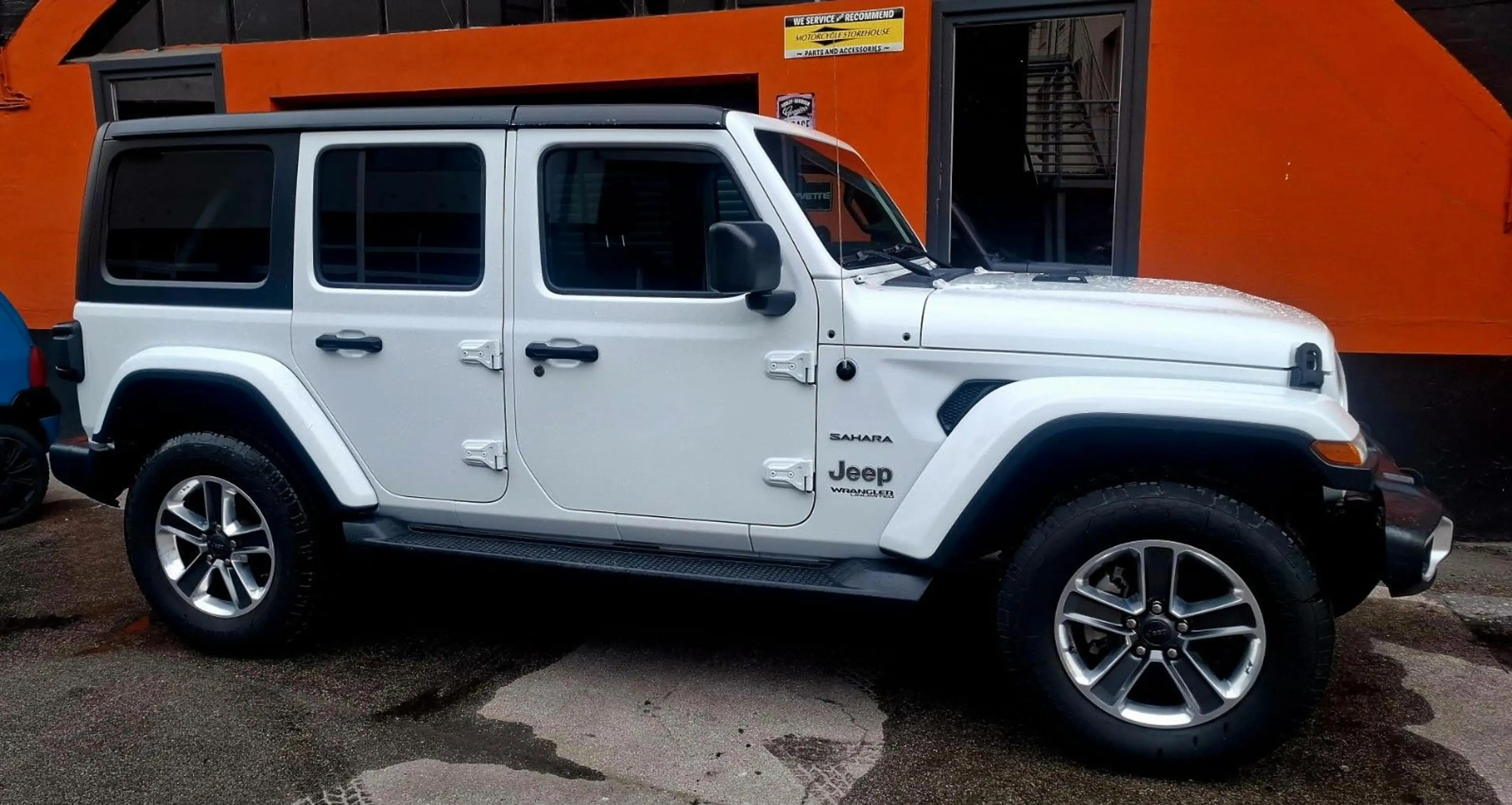 Jeep Wrangler 2.0 T-GDi Unlimited Sahara Automatik — photo 5