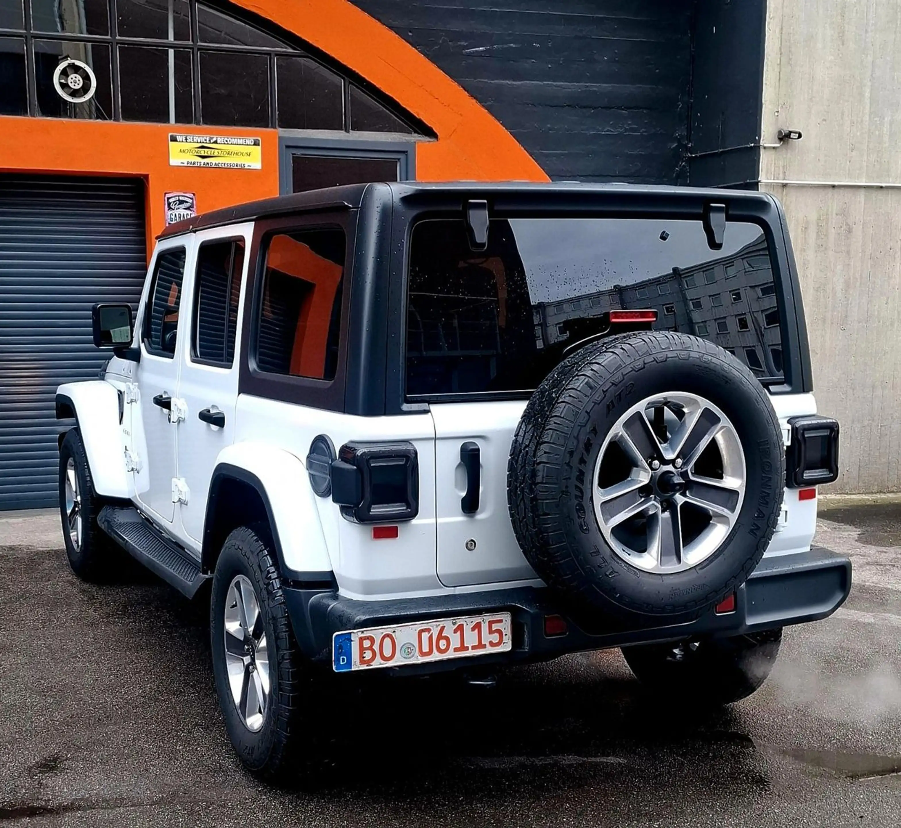Jeep Wrangler 2.0 T-GDi Unlimited Sahara Automatik — photo 10