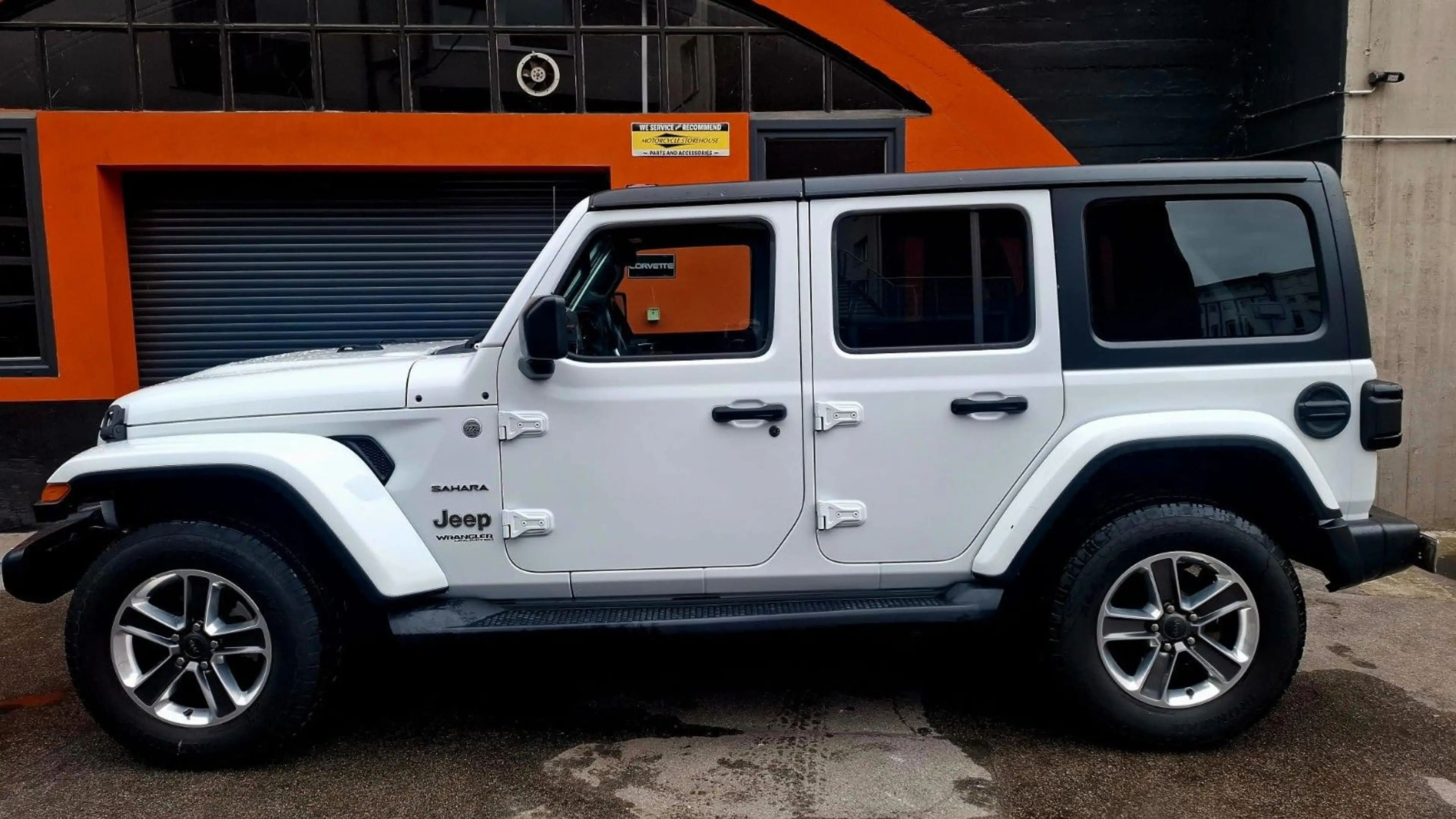 Jeep Wrangler 2.0 T-GDi Unlimited Sahara Automatik — photo 7