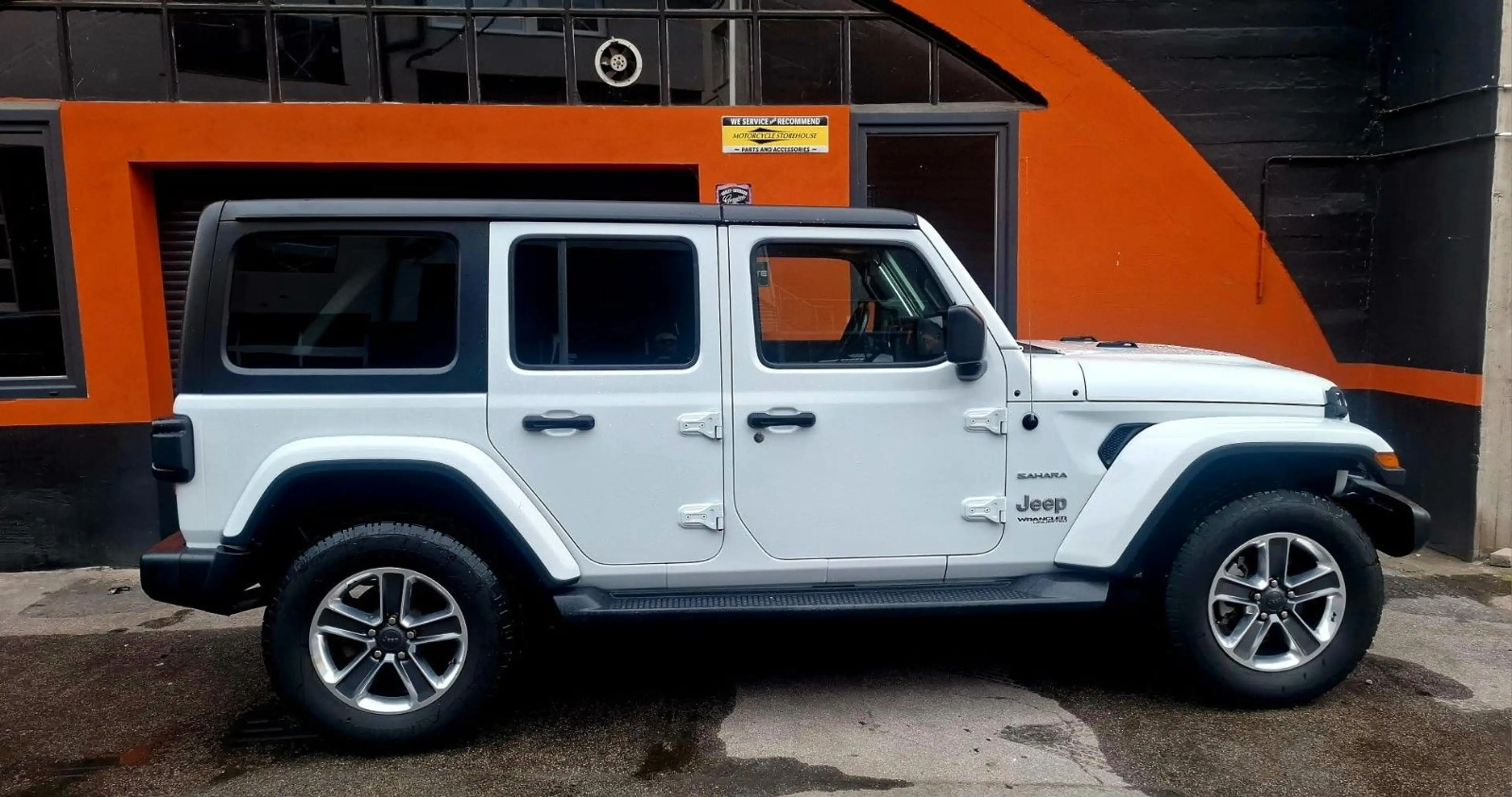 Jeep Wrangler 2.0 T-GDi Unlimited Sahara Automatik — photo 2