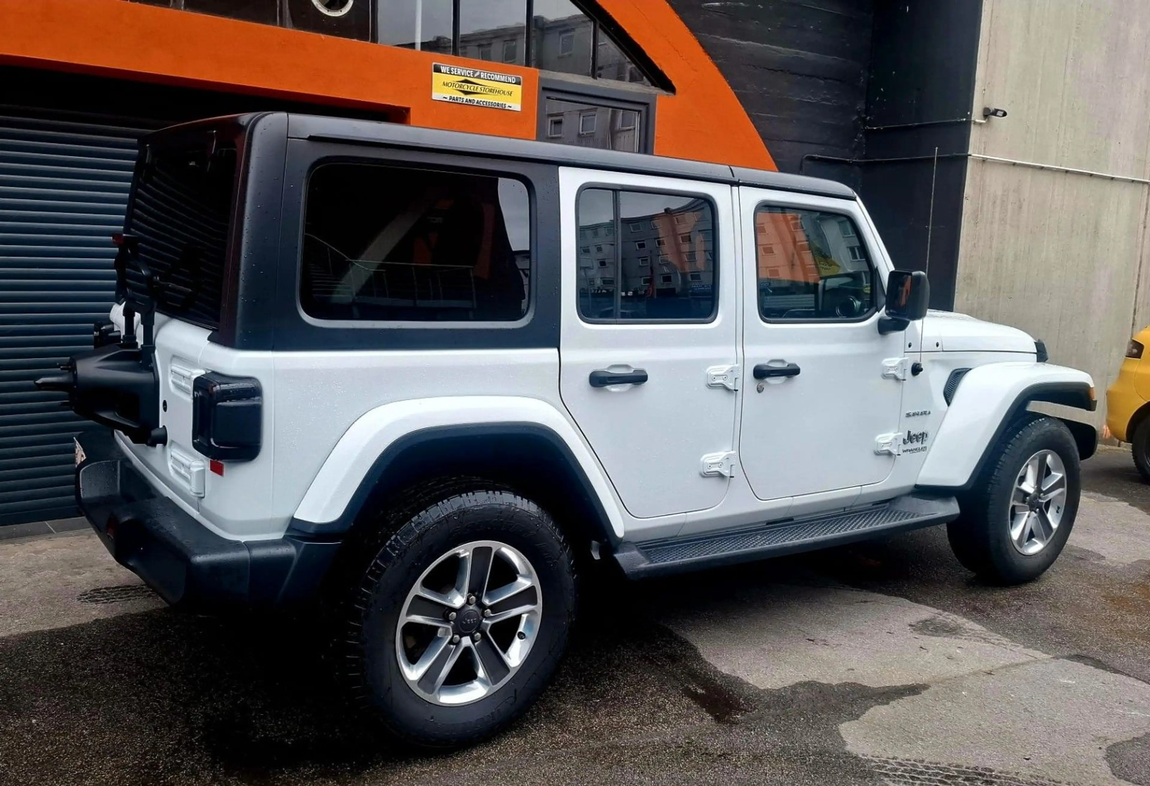 Jeep Wrangler 2.0 T-GDi Unlimited Sahara Automatik — photo 6
