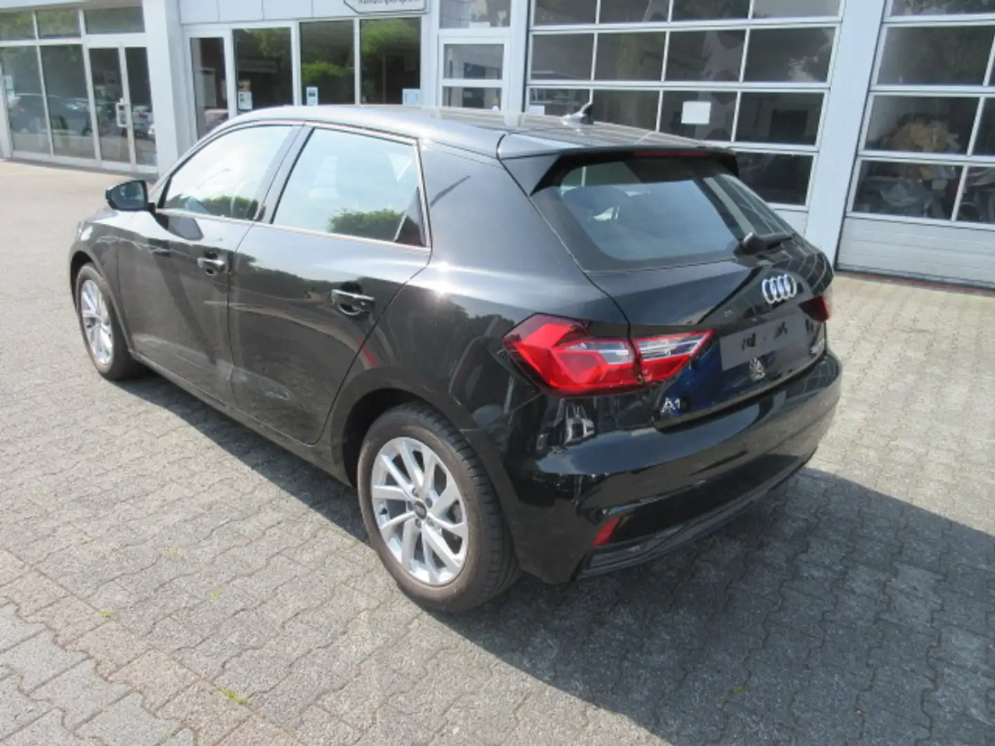 Audi A1 Sportback Advanced 1.0 TFSI S tronic KLIMA KAMERA  Negro - 2