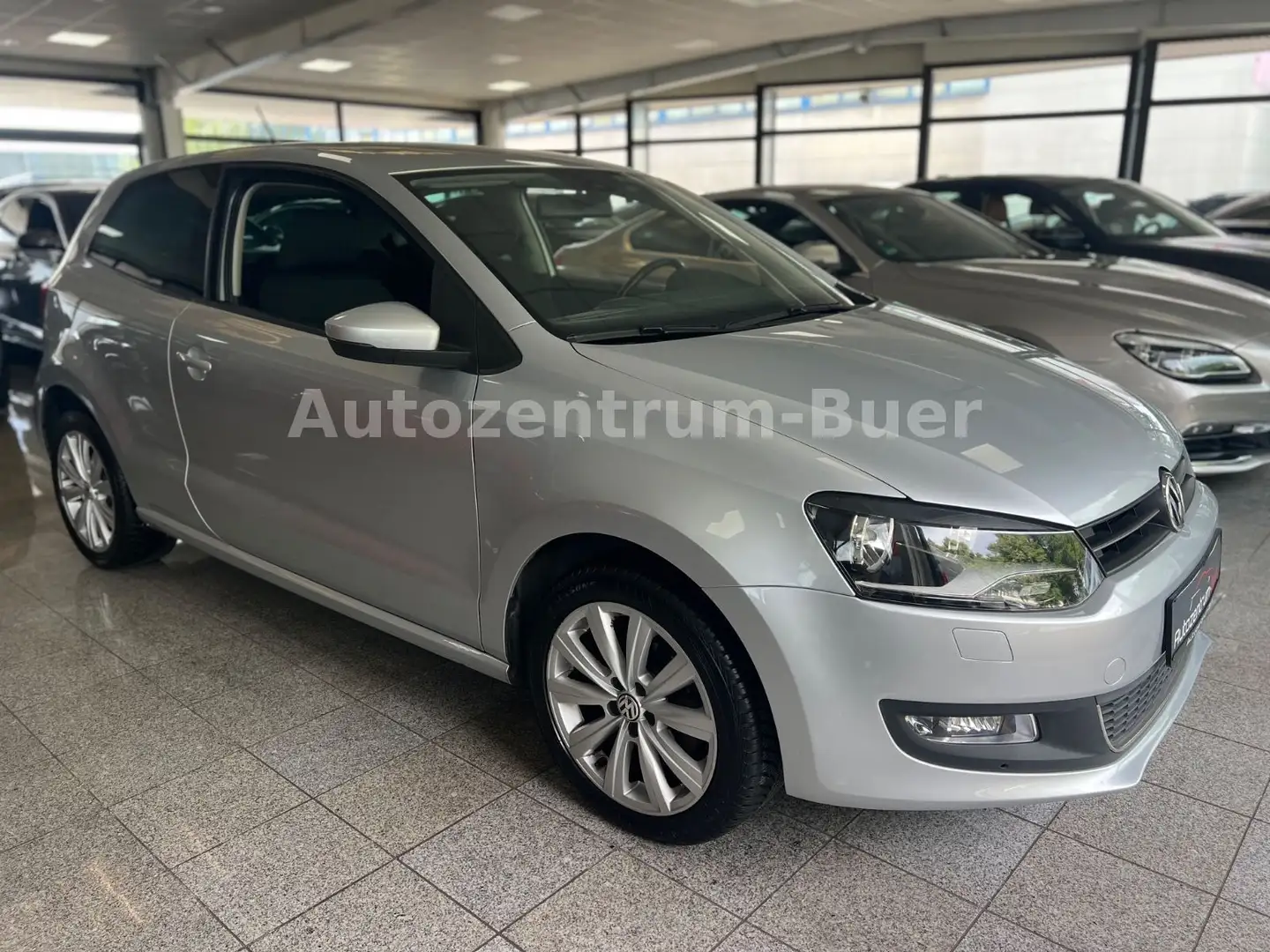Volkswagen Polo V Highline Automatik Silber - 2