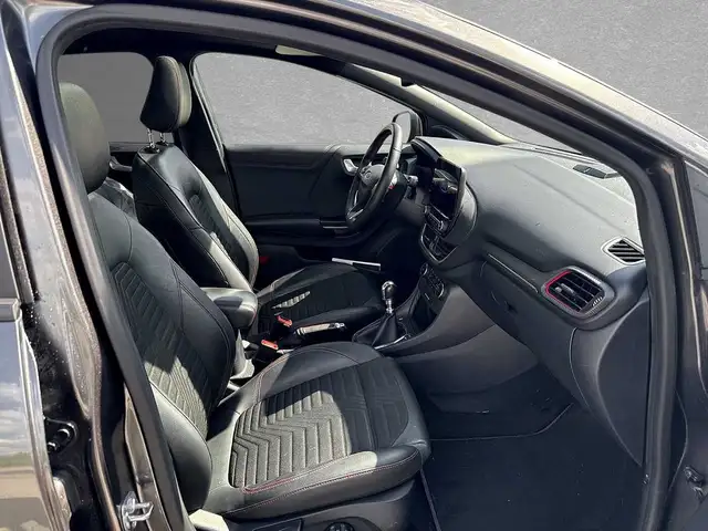 Ford Puma view 3