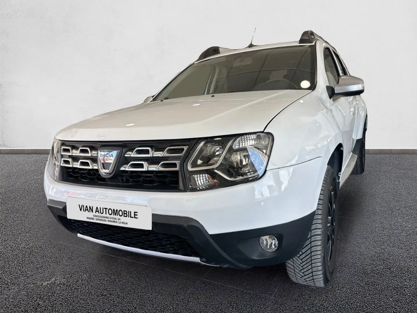 Dacia Duster 1.2 TCE Laureate 4x2 125 Wit - 1