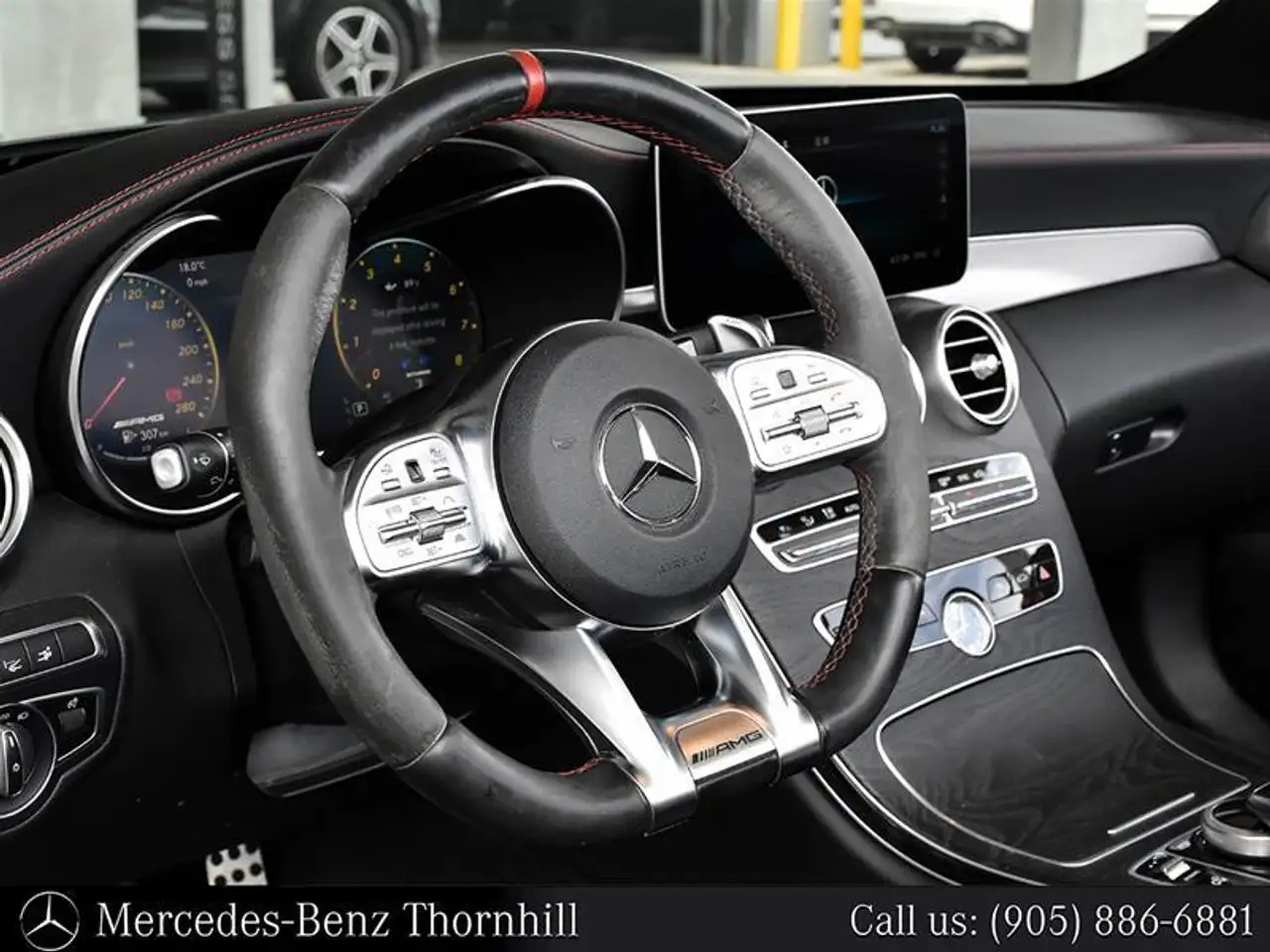 Mercedes-Benz C-Class снимка Mercedes-Benz C-Class