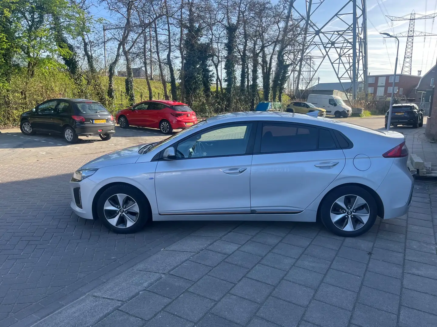 Hyundai IONIQ Comfort EV Grijs - 2