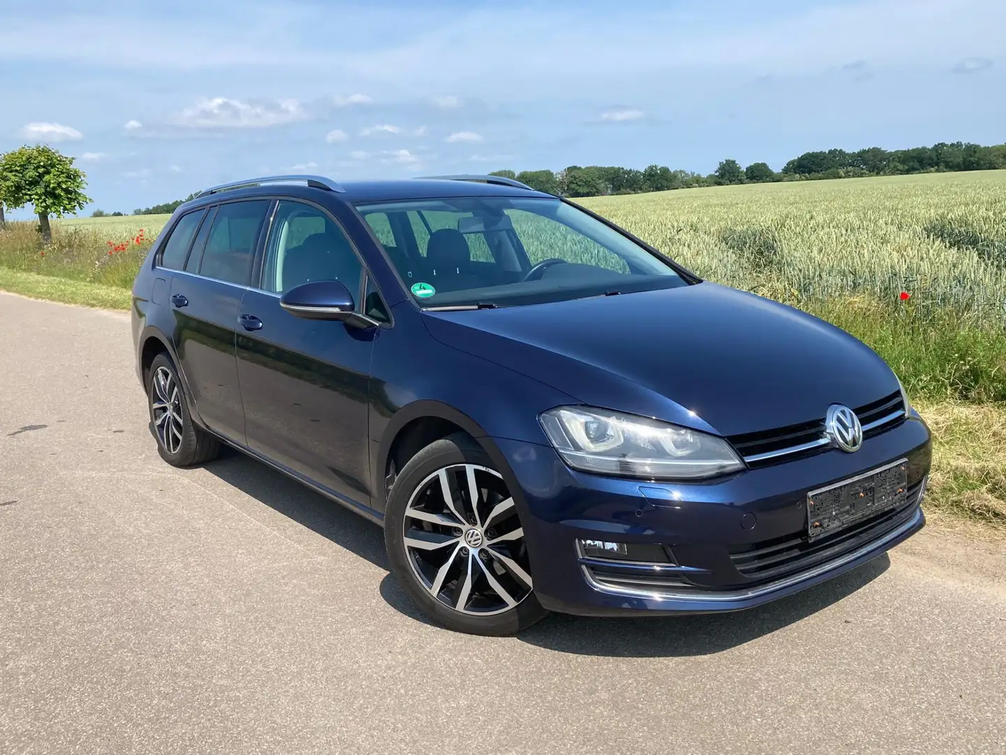 Volkswagen Golf Variant 2.0 TDI BlueMotion Technology Highline Blau - 2