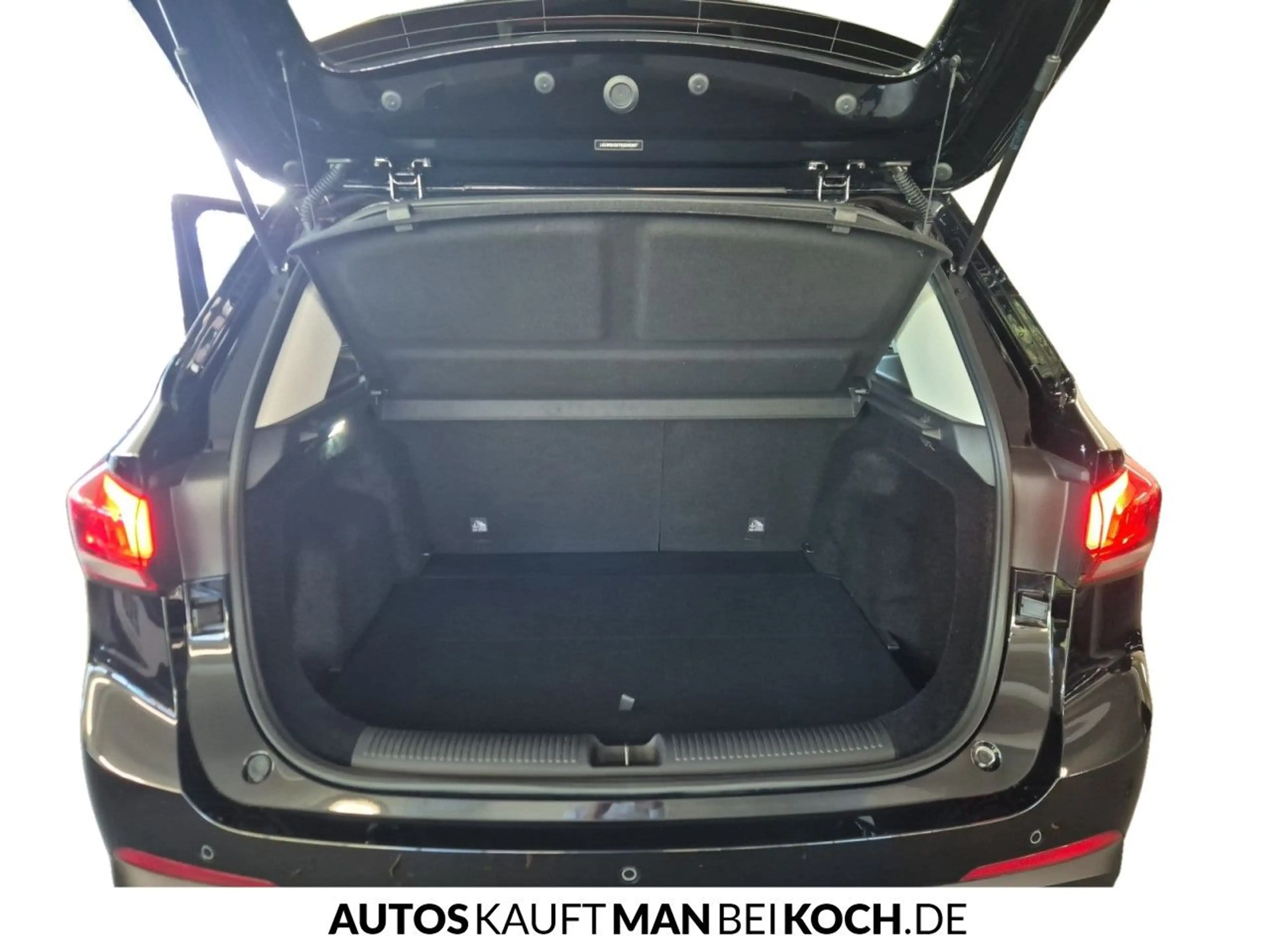 MG ZS HEV LUX ACC 360 SHZ LHZ MY25.5 Black — photo 15