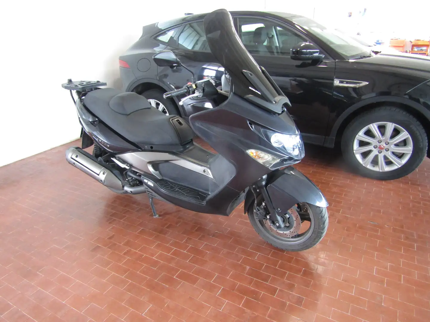 Kymco UXV 500 Schwarz - 2
