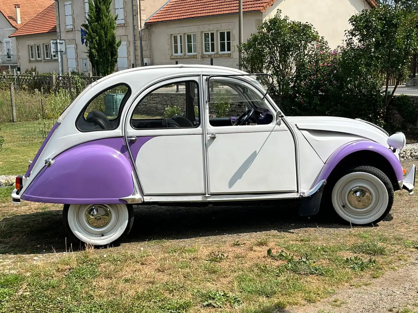 Citroen 2CV 6 Burdeos - 1