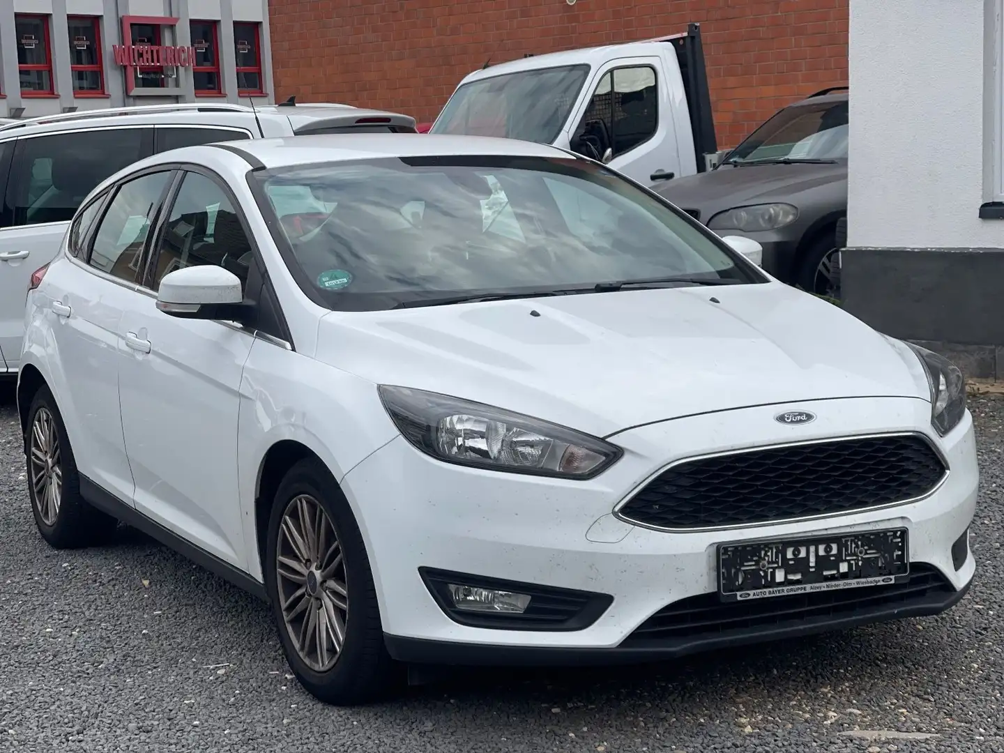 Ford Focus Lim. Cool & Connect| Motorschaden Weiß - 1