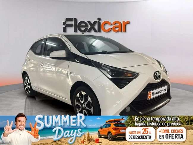 Toyota Aygo 70 x-play - foto 1