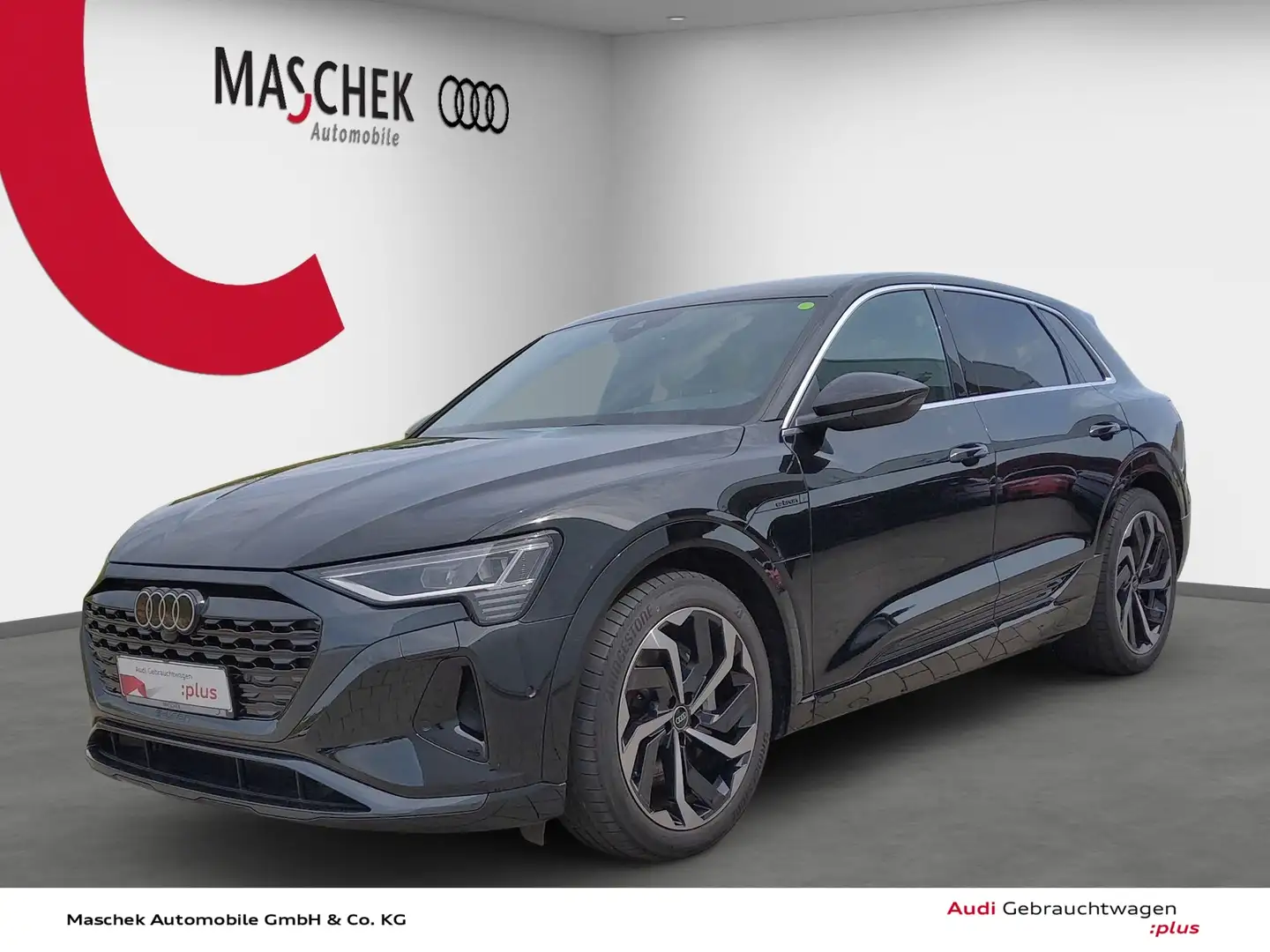 Audi Q8 e-tron Advanced quattro Matrix Lenkradh. RearView 21 Schwarz - 1